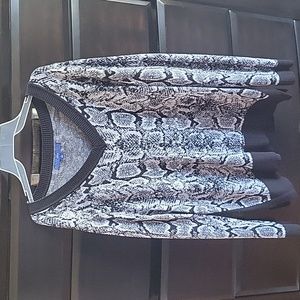 3/$12 S1nake Print sweater